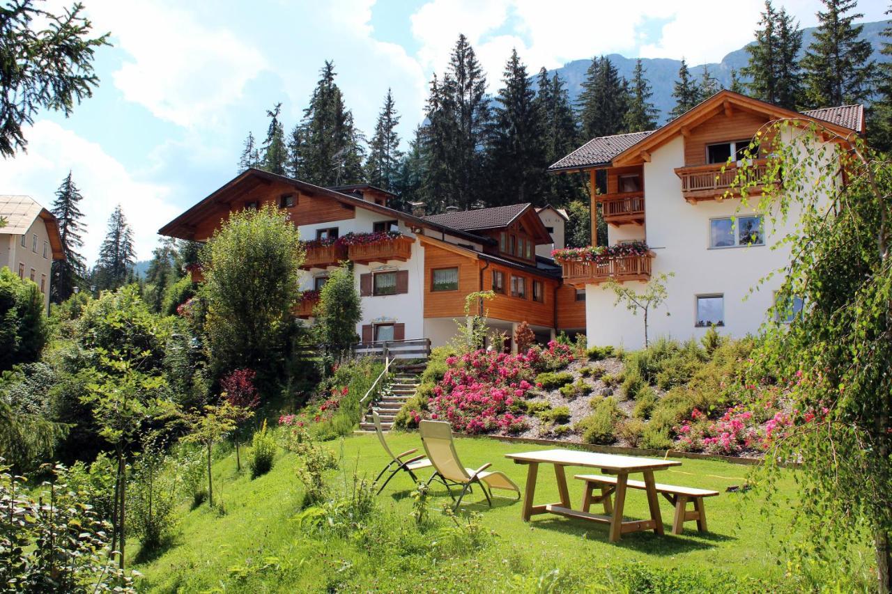 Hotel Runcac Abtei Exterior foto